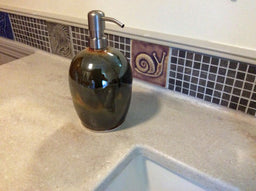 A Cape Cod Bathroom