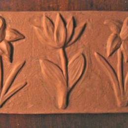 spring-blooms-art-tile